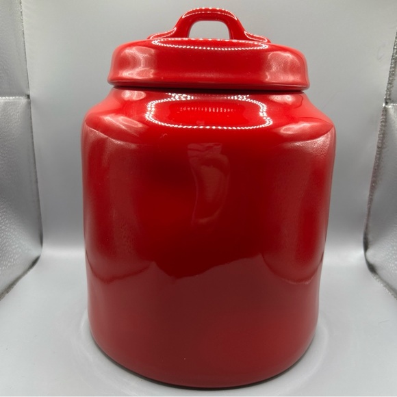 Rae Dunn SANTA’S COOKIES Classic Chubby Red Canister Holiday Christmas NEW - Picture 3 of 3